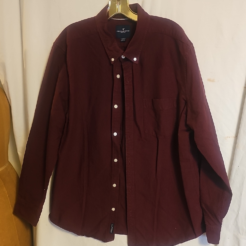 American Eagle Outfitters Burgundy Button-Up Shirt. Heavy Cotton. Size XXL